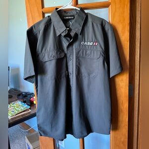 DRI DUCK Dark Grey Short Sleeve "CASE IH" Work Shirts - Men's Size Medium